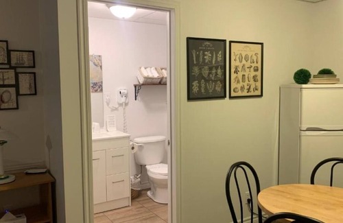 Baie-St-Paul Hotel | Motel Des Cascades : Large Family Room