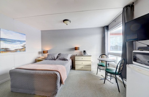 Saint-Antonin Hotel | Motel Express