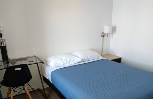 Ste Anne de Beaupre Hotel | Motel Hibiscus