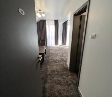 Tirgu Jiu Hotel | Motel Infinit