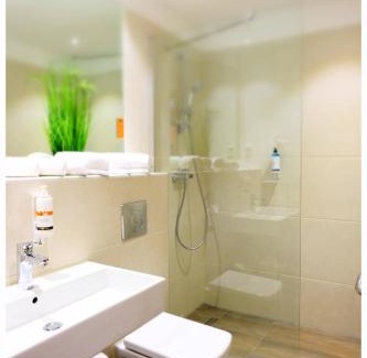 Neukoelln Hotel | Motel Plus Berlin