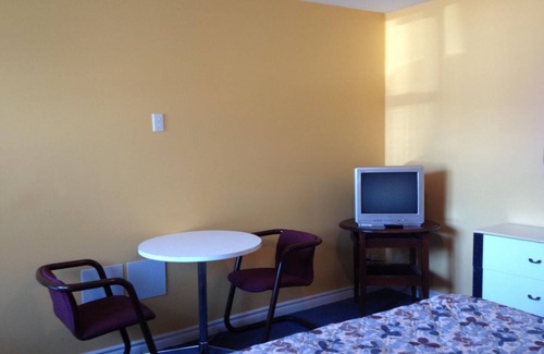 Cote-Des-Neiges—Notre-Dame-De-Grace Hotel | Motel St-Jacques