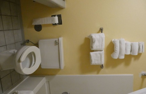 Winthrop Harbor Hotel | Motel Sun Inn