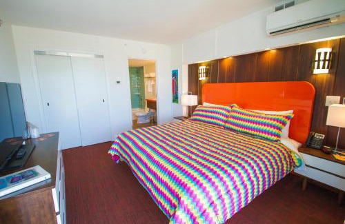 Kinston Hotel | Mother Earth Motor Lodge