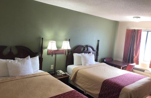 Madisonville Hotel | Motor Inns Of America