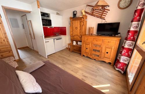 Meribel-Mottaret Apartment | Mottaret Cimes 2- Studio cabine - Pied des pistes - Sud