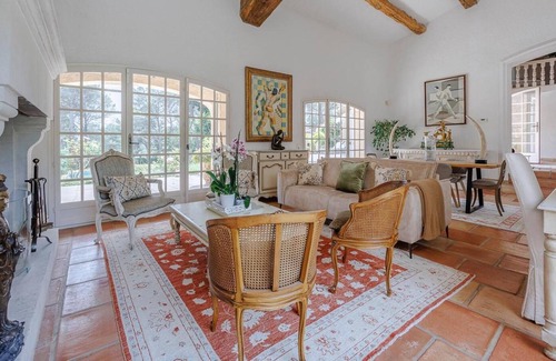 Les Baraques House | Mougins Maison Avec Grande Piscine en Domaine Privé