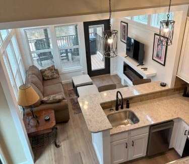 Blairsville Apartment | Mount Crumpit 645 - A Different Kind of Getaway