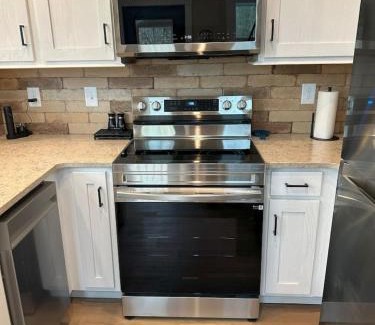 Blairsville Apartment | Mount Crumpit 645 - A Different Kind of Getaway