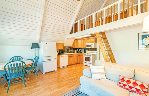 Hoodsport House | Mount Jupiter Cabin near Lake Cushman
