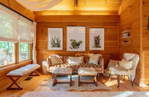 Burnsville Resort | Mount Mitchell Eco Retreat - Nature-based resort in the heart of the Blue Ridge.