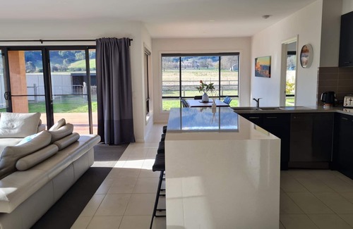 Porepunkah House | Mount Porepunkah Views