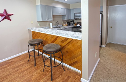 West Dover Apartment | Mount Snow Ski Chalet