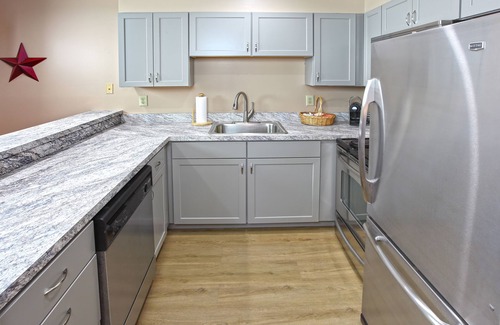 West Dover Apartment | Mount Snow Ski Chalet
