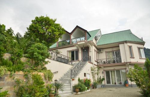 Kvariati Bed & Breakfast | Mount Villa Kvariati