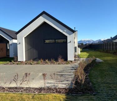 Methven House | Mountain Abode Studio