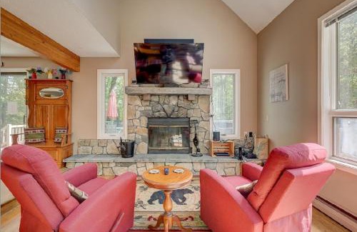 Eidelweiss Village House | Mountain and Lake Getaway