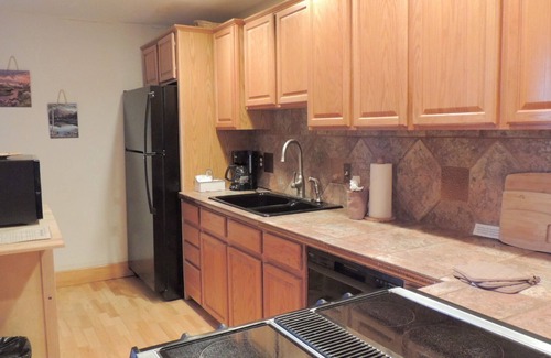 Estes Park Condo | Mountain and Lake Views