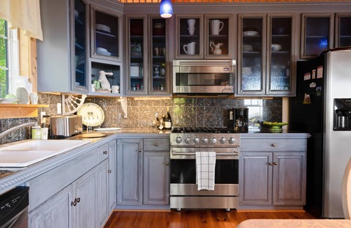 Hendersonville House | Mountain Cabin - 360 Views & Private Waterfall