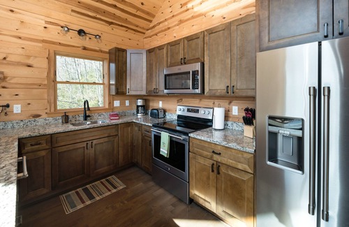 Fairview Cabin | Mountain Cabin-no hurricane damage; we would love your support!