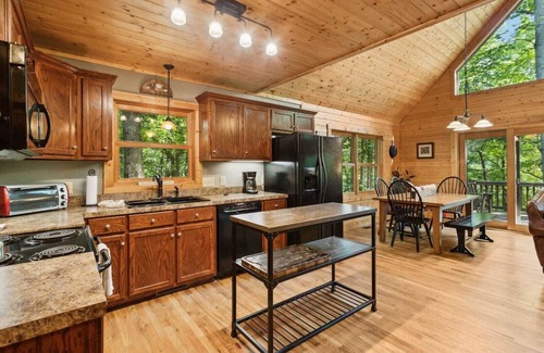 West Jefferson Cabin | Mountain Cabin on New River