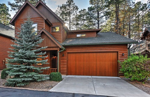 Pinetop Cottage | Mountain Cabin Retreat w/Game Room, Patio & Views