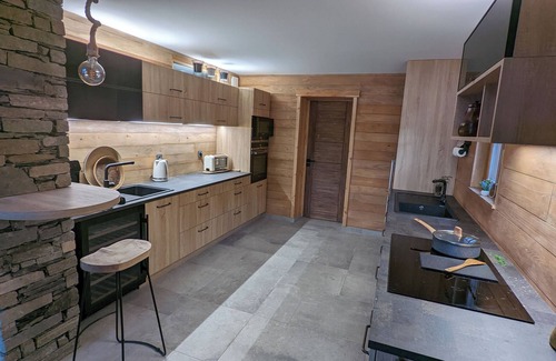 Villard-Reculas Ski Chalet | Mountain chalet rental ★ "La Boutame" (Alpe d'Huez Domain 3300m)