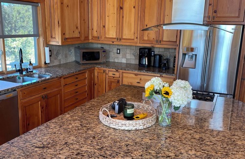Grand Country Estates Ski Chalet | Mountain Chalet in heart of Grand County, Hot Tub, Dogs welcome, Child Friendly