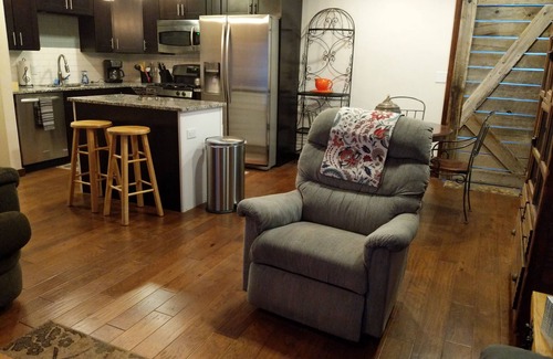 Frisco Condo | Mountain Comfortable Colorado Lodging in Frisco CO - Sleeps 8 - 1 block off Main