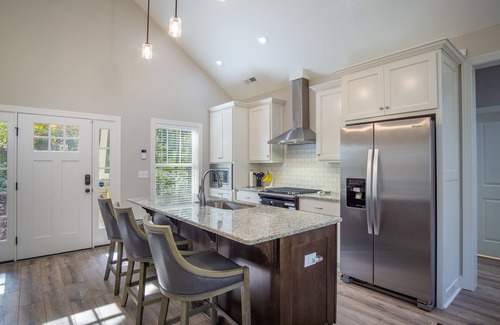 The Arbor House | Mountain Days at Lake James | Pet Friendly, Gas Grill & Fire Pit
