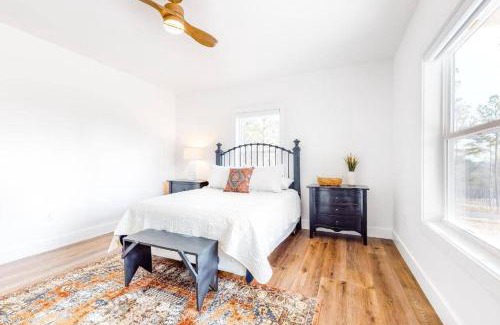 Blairsville House | Mountain Escape - OFF THE GRID "Union County, GA STR License # O21020"