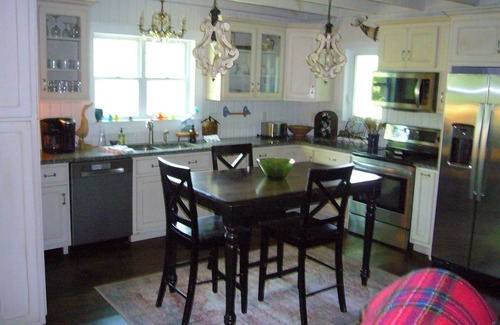 Mentone House | Mountain Farmhouse: 4 Bedrooms, 3.5 Baths, Great Porches And Lake Views