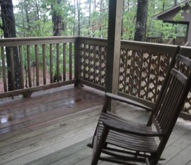 Mount Ida House | Mountain Harbor Forest View Lodge cottage