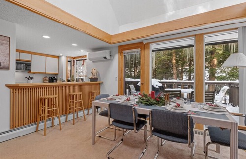 Stratton Mountain House | Mountain Haven for Families | Deck | Shuttle | Views