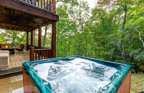 Sylva House | Mountain Heritage Lodge