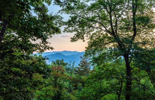 Sylva House | Mountain Heritage Lodge