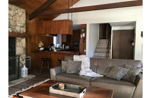 Pine Mountain Club House | Mountain Hideaway: A Peaceful Mountain Retreat