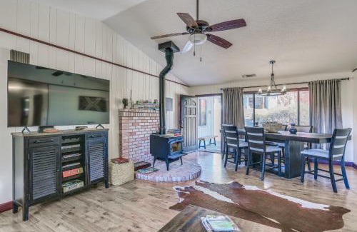 Ahwahnee House | Mountain Home Near Yosemite with Well-Being Retreat!