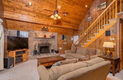 Oakland House | Mountain House