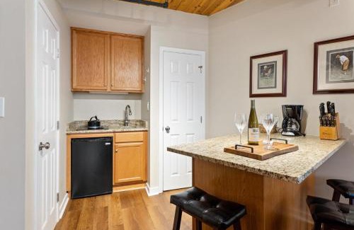 Wintergreen House | Mountain Inn Lodge 76 with Wintergreen Advantage