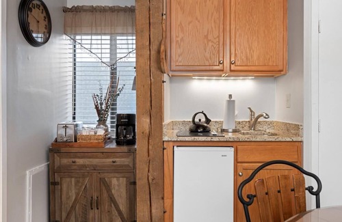 Wintergreen Condo | Mountain Inn Studio 53 with Wintergreen Advantage