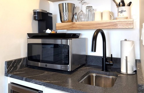 Wintergreen Condo | Mountain Inn Studio 96 with Wintergreen Advantage