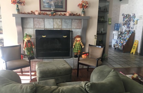 Erwin Hotel | Mountain Inn & Suites