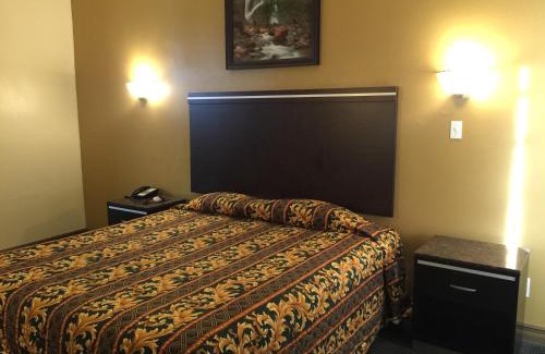 Ontario Hotel | Mountain Inn