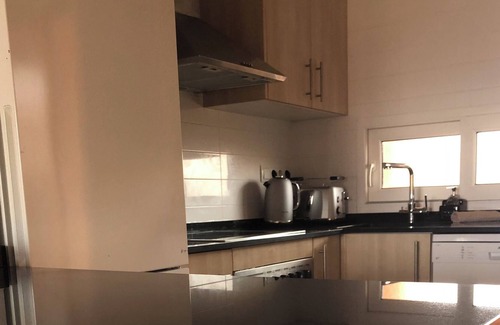 Alhama de Murcia Apartment | Mountain & Lake View Apartment - 2 Minutes Walk to Infinity Pool