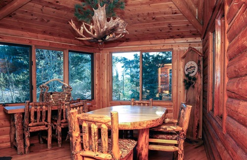 Allenspark Cabin | Mountain Masterpiece by Rocky Mountain Resorts