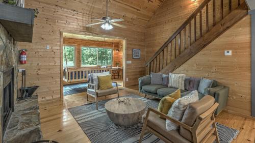 Morganton House | Mountain Meadow Lodge