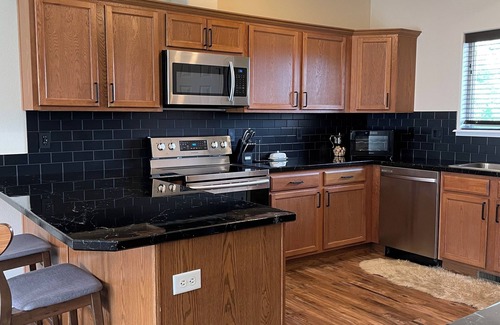 Donnelly House | Mountain Meadows Getaway in Donnelly Idaho
