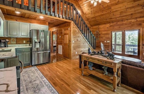 Cherry Log Cabin | Mountain Melody - Mountain View | Hot Tub | Game Room | Firepit