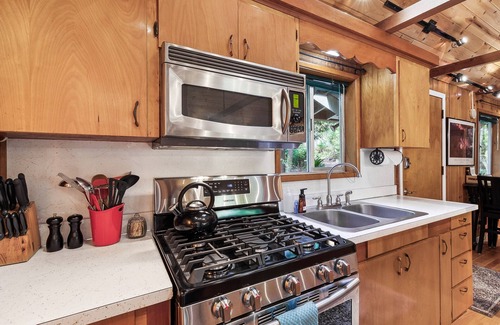 Baring Cabin | Mountain Memories - river access, pet friendly w/hot tub